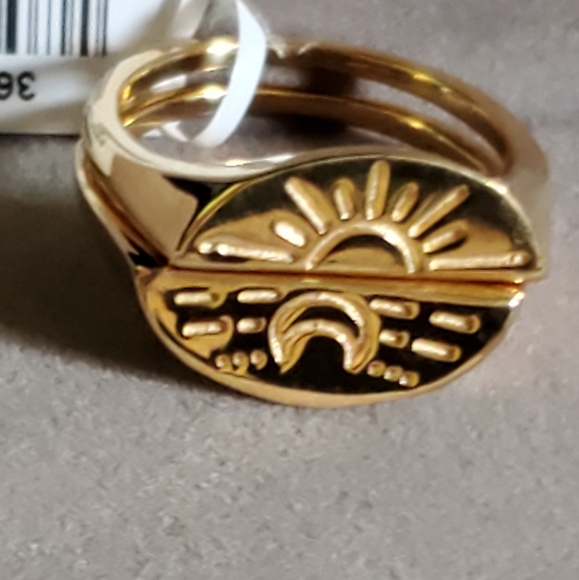 YG on Sterl Silver Set of Moon and Sun Talisman Signet rings - Picture 7 of 7